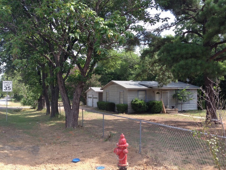 6699 Teague Rd, Fort Worth, TX 76140