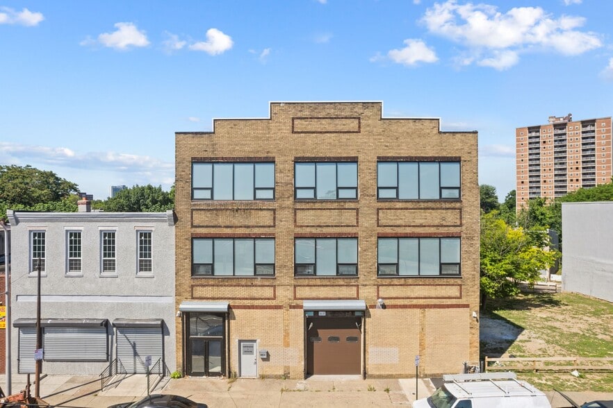 2446-50 Germantown Ave, Philadelphia, PA for lease - Building Photo - Image 1 of 4