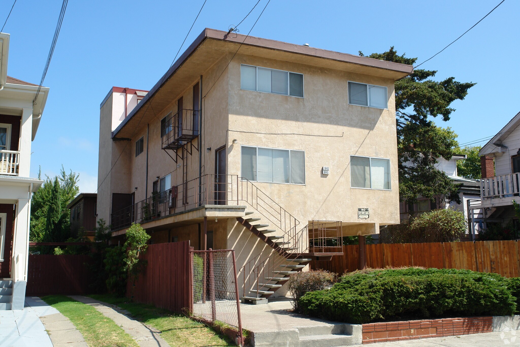 1643-1645 62nd St, Berkeley, CA for sale Primary Photo- Image 1 of 1
