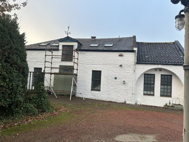 Claylands Rd, Newbridge for lease - Building Photo - Image 2 of 8