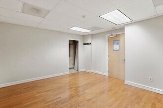 138-140 W Washington St, Hagerstown, MD for lease Interior Photo- Image 1 of 3