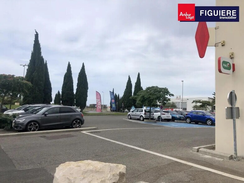 1 Avenue Clément Ader, Istres for lease - Building Photo - Image 2 of 4