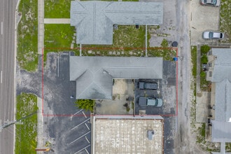 559 49th St S, Saint Petersburg, FL - AERIAL map view - Image1