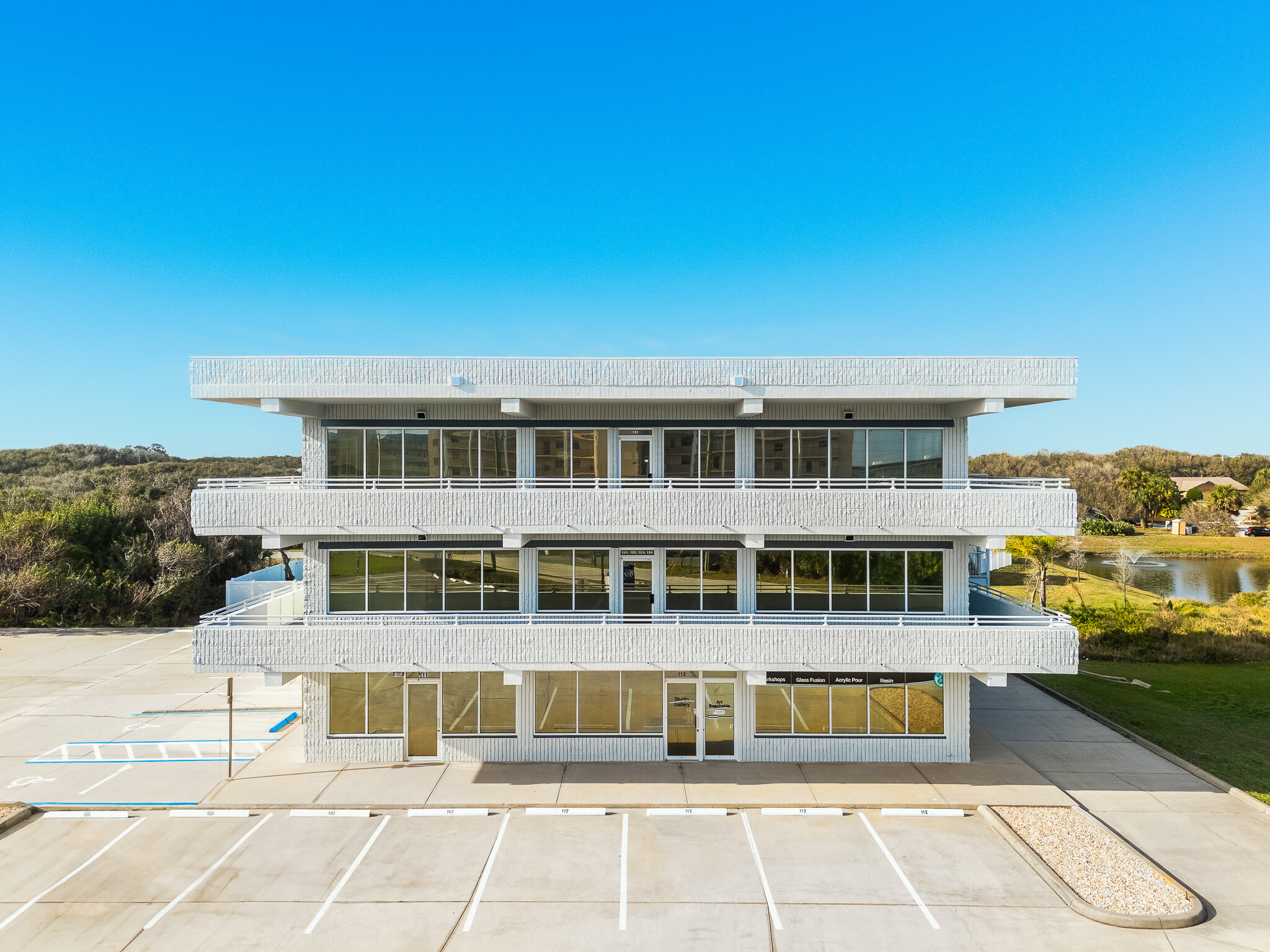 55 Inlet Harbor Rd, Ponce Inlet, FL for sale Interior Photo- Image 1 of 12