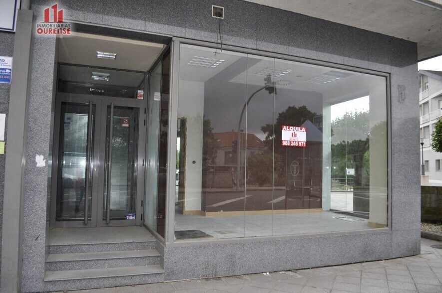 Retail in San Cibrao das Viñas, Orense for lease - Building Photo - Image 2 of 12