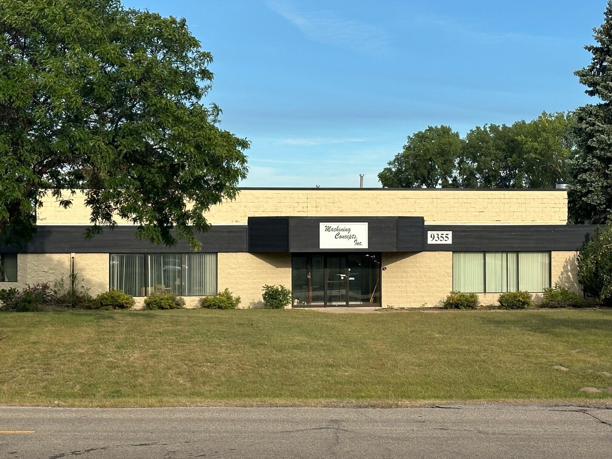 9355 Baltimore St NE, Blaine, MN for sale Building Photo- Image 1 of 1