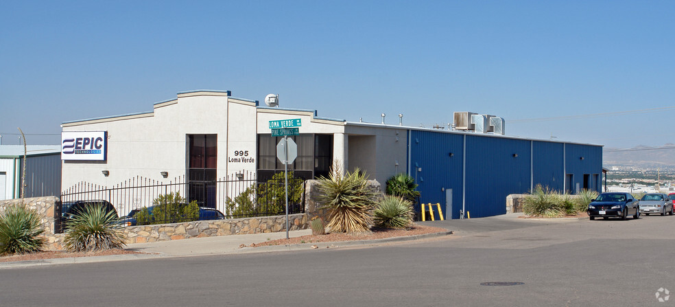 995 Loma Verde Dr, El Paso, TX for lease - Primary Photo - Image 1 of 16