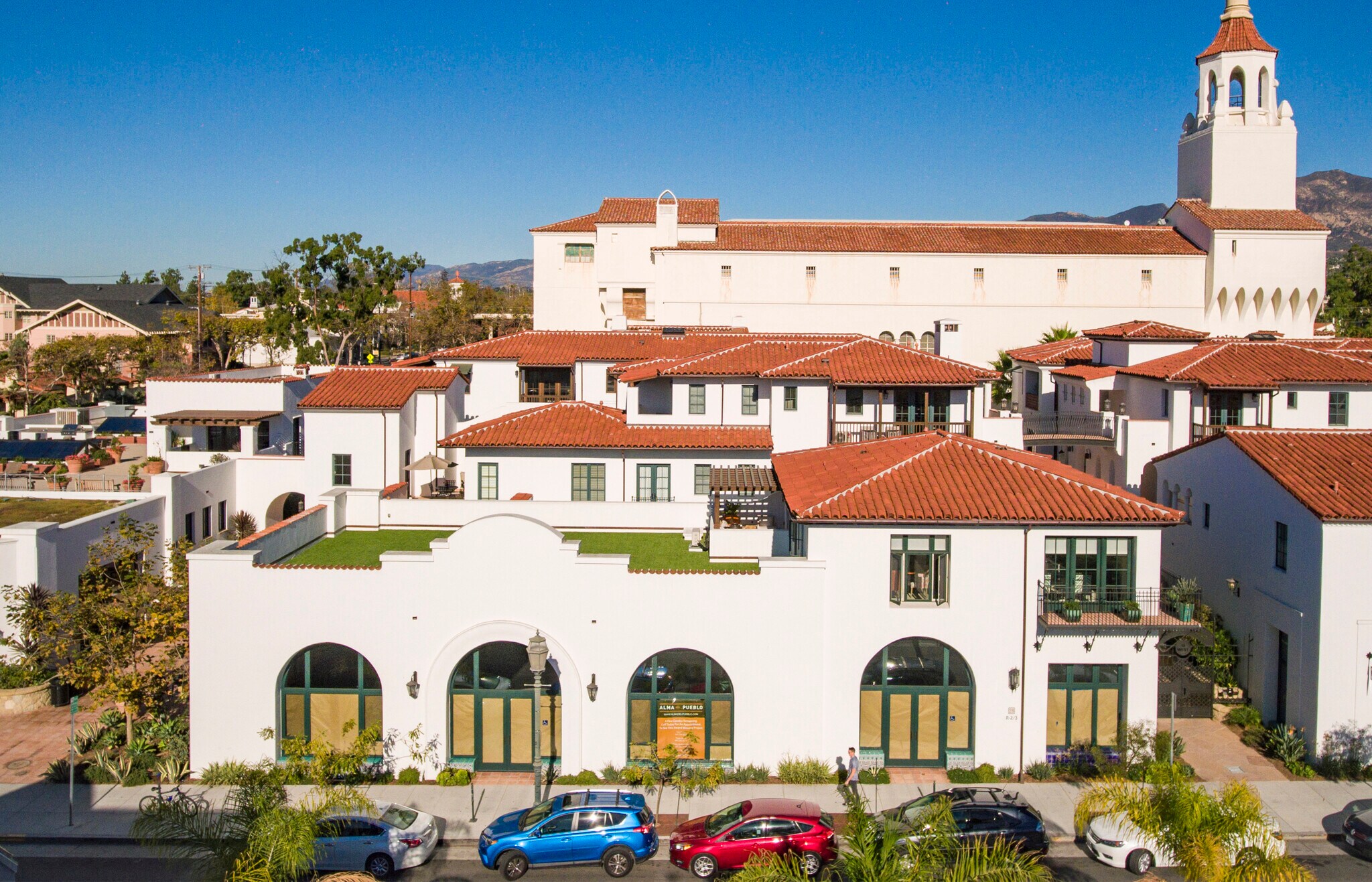 28 W Victoria St, Santa Barbara, CA for sale Building Photo- Image 1 of 1