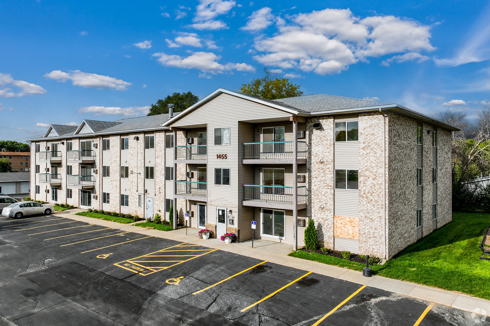 1505 Marion Rd SE, Rochester, MN for sale Primary Photo- Image 1 of 1