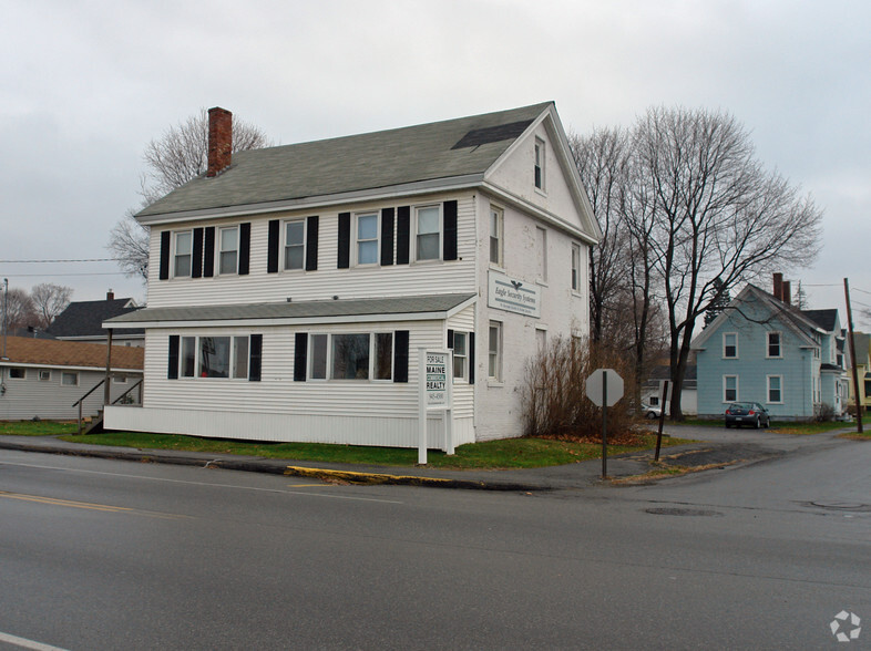 92 S Main St, Brewer, ME for lease - Primary Photo - Image 1 of 5