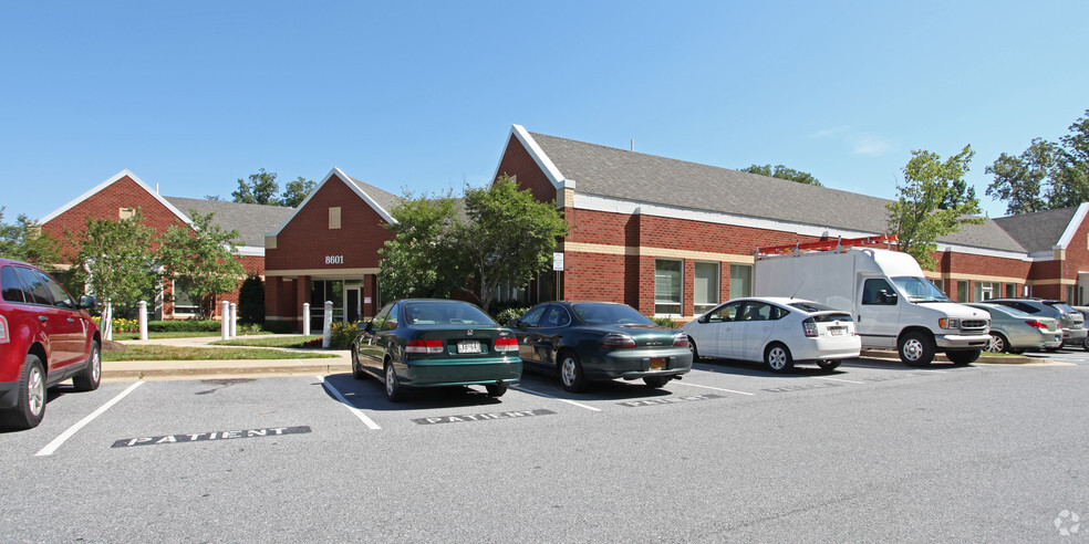 8601 Veterans Hwy, Millersville, MD for sale - Building Photo - Image 1 of 1