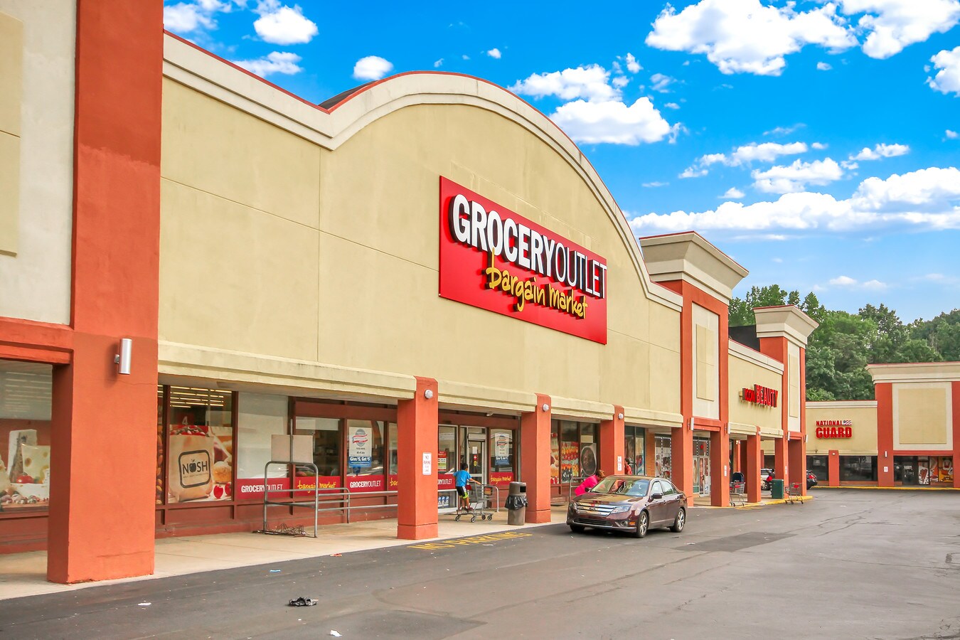 1936 MacDade Blvd, Woodlyn, PA 19094