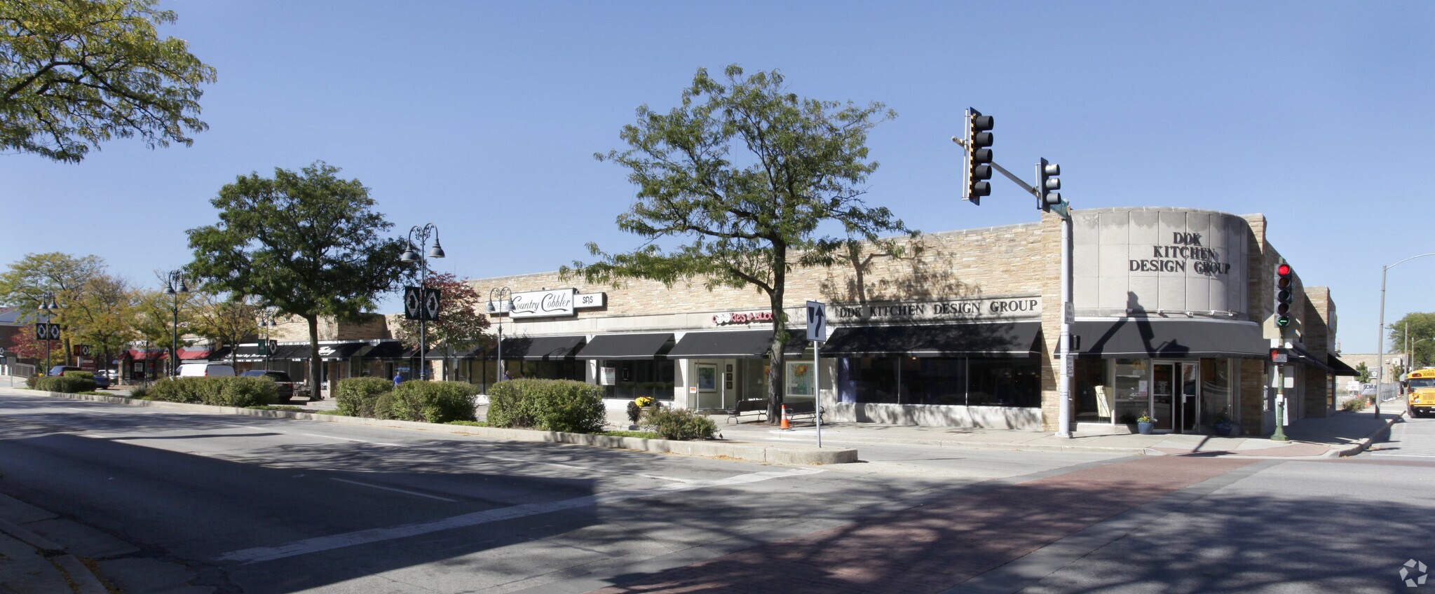 1700-1750 Glenview Rd, Glenview, IL for sale Primary Photo- Image 1 of 1