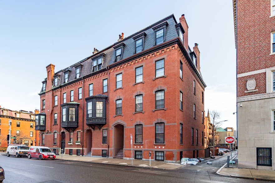 263 Clarendon St, Boston, MA 02116