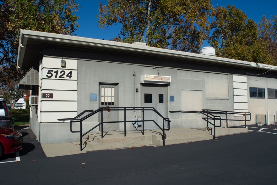 5124 Bomber Ln, Mcclellan, CA for lease - Building Photo - Image 2 of 10