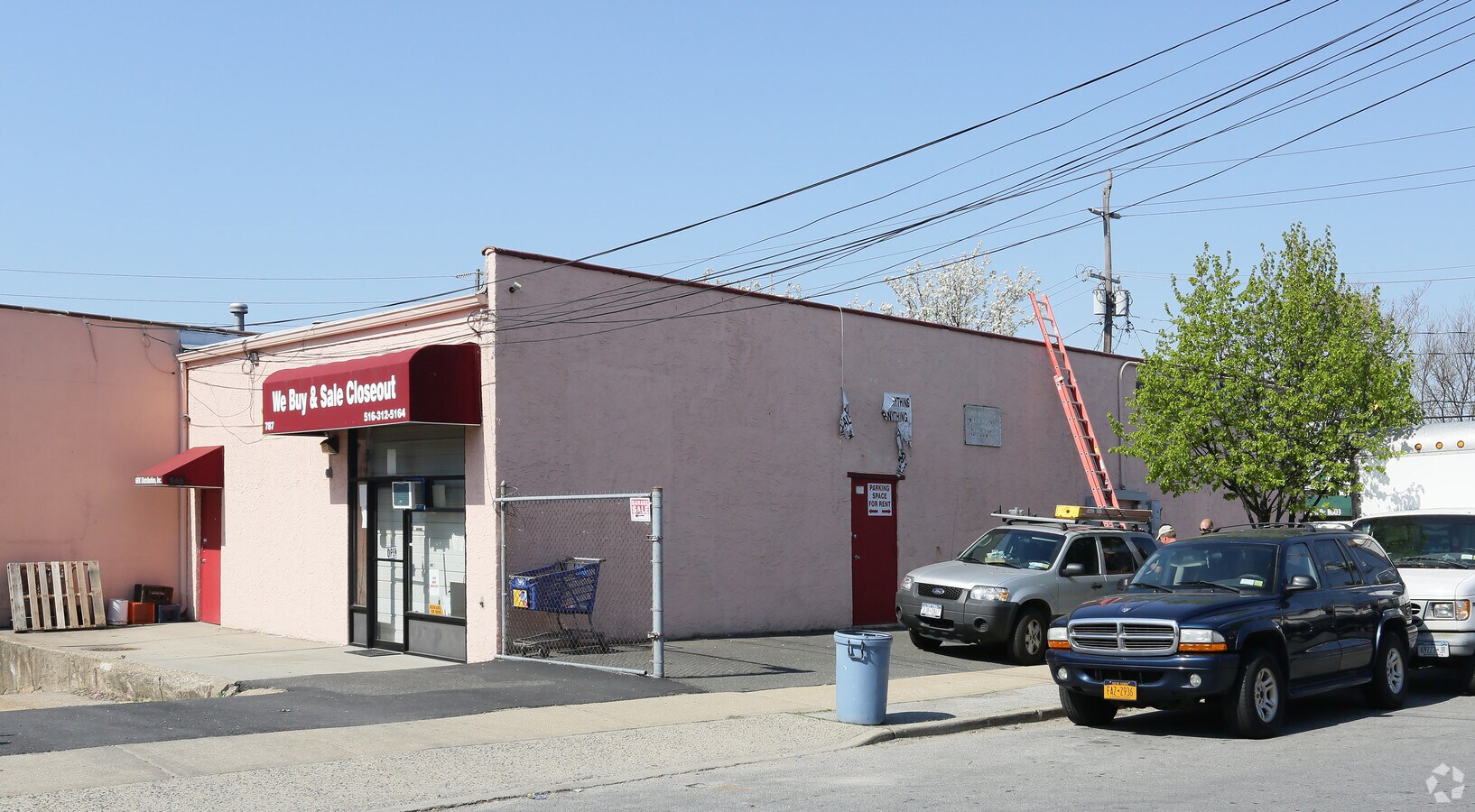 787 Meacham Ave, Elmont, NY 11003