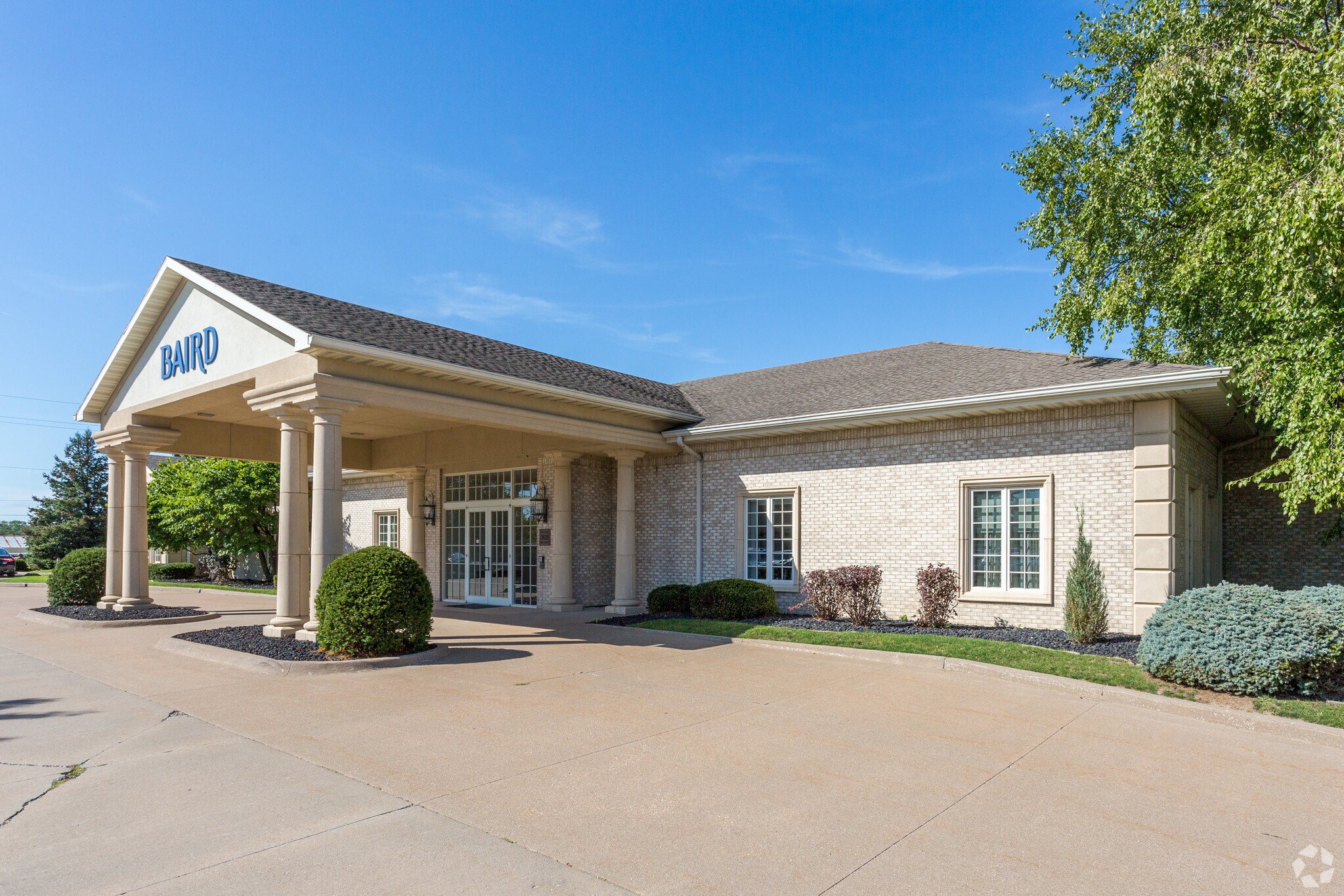 3626 Bridge Ave, Davenport, IA for sale Building Photo- Image 1 of 1