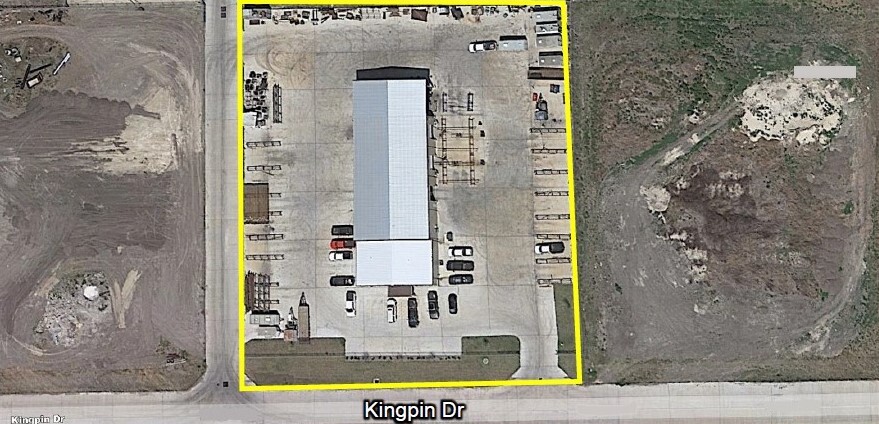 5560 Kingpin Dr, Corpus Christi, TX for sale - Building Photo - Image 3 of 11