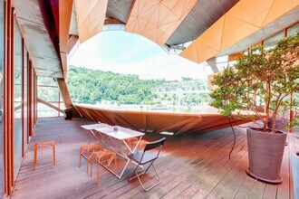 42 Quai Rambaud, Lyon for lease Interior Photo- Image 2 of 7