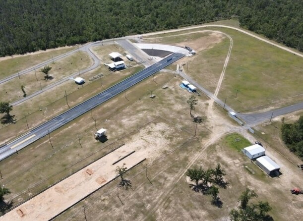 21281 NW Apache Rd, Fountain, FL for sale Building Photo- Image 1 of 1