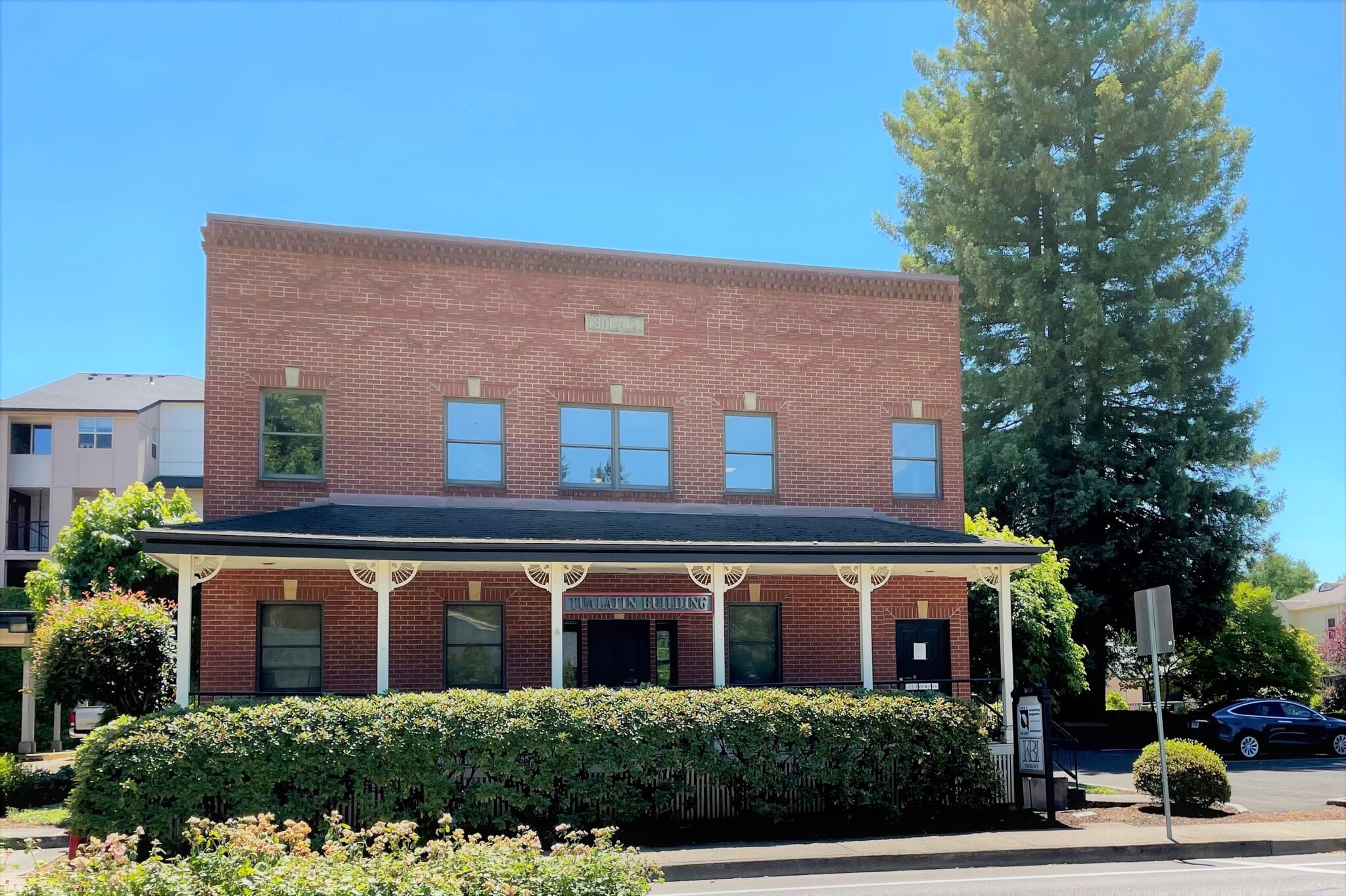 18660 Sw Boones Ferry Rd, Tualatin, OR for lease Building Photo- Image 1 of 12
