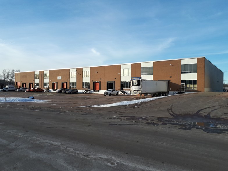 227 Henri Dunant St, Moncton, NB for sale - Primary Photo - Image 1 of 1