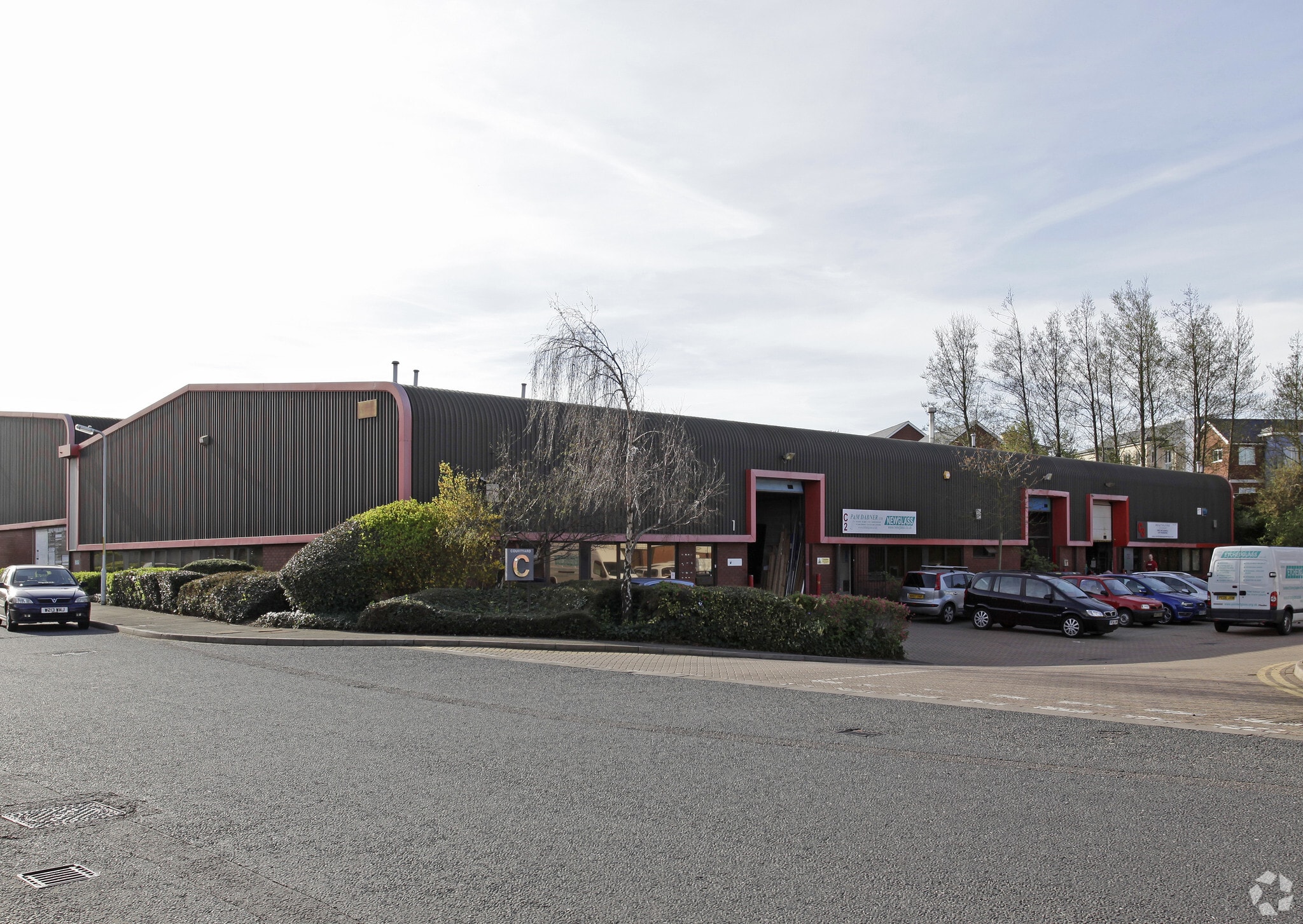 Springhead Rd, Northfleet for lease Primary Photo- Image 1 of 4