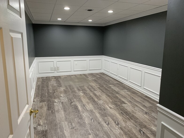 235 South St, Mcsherrystown, PA for sale - Building Photo - Image 2 of 7