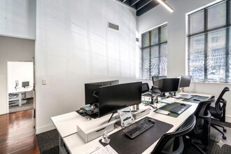 580 Stanley St, South Brisbane for lease Interior Photo- Image 2 of 5