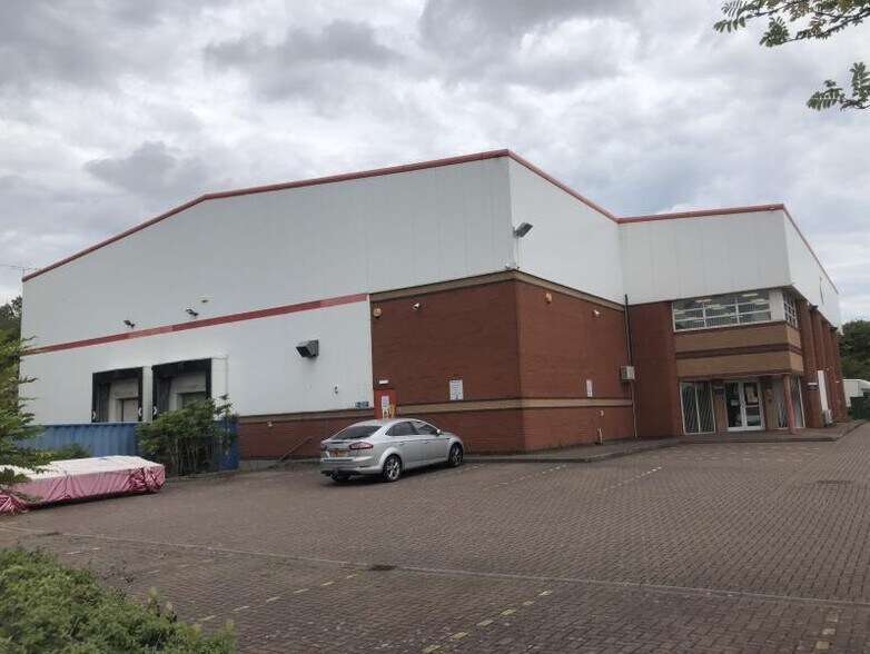 Finch Way, Nuneaton for sale - Building Photo - Image 1 of 1