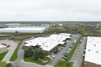 28457 Ballard Dr, Lake Forest, IL - Aerial map view