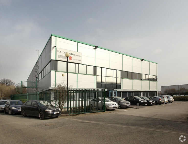 Broadway, Salford for sale - Primary Photo - Image 1 of 1