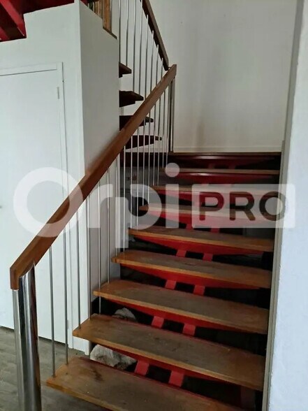 Retail in Châlons-en-Champagne for sale - Interior Photo - Image 3 of 6