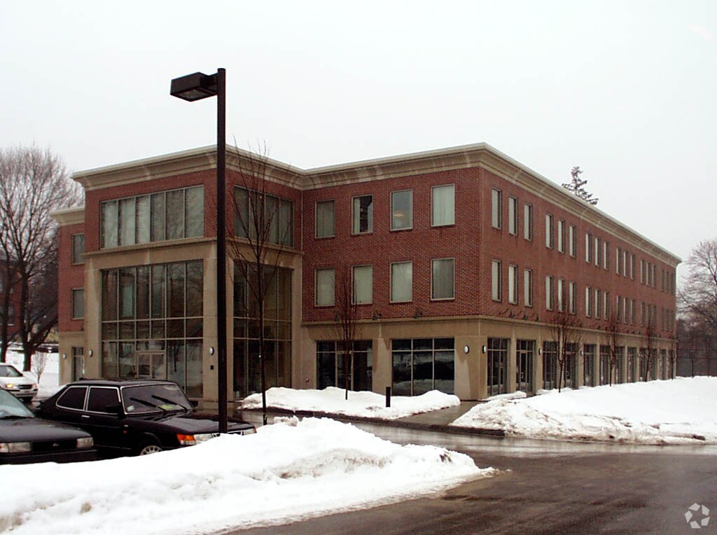 77 Main St, Hopkinton, MA 01748 Office for Lease