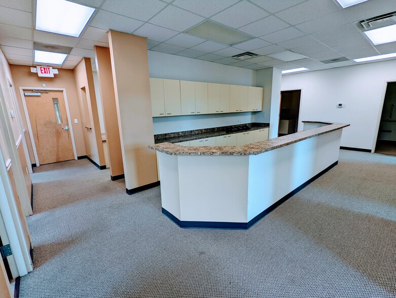 601 Old Wagner Rd, Petersburg, VA for lease - Building Photo - Image 2 of 4