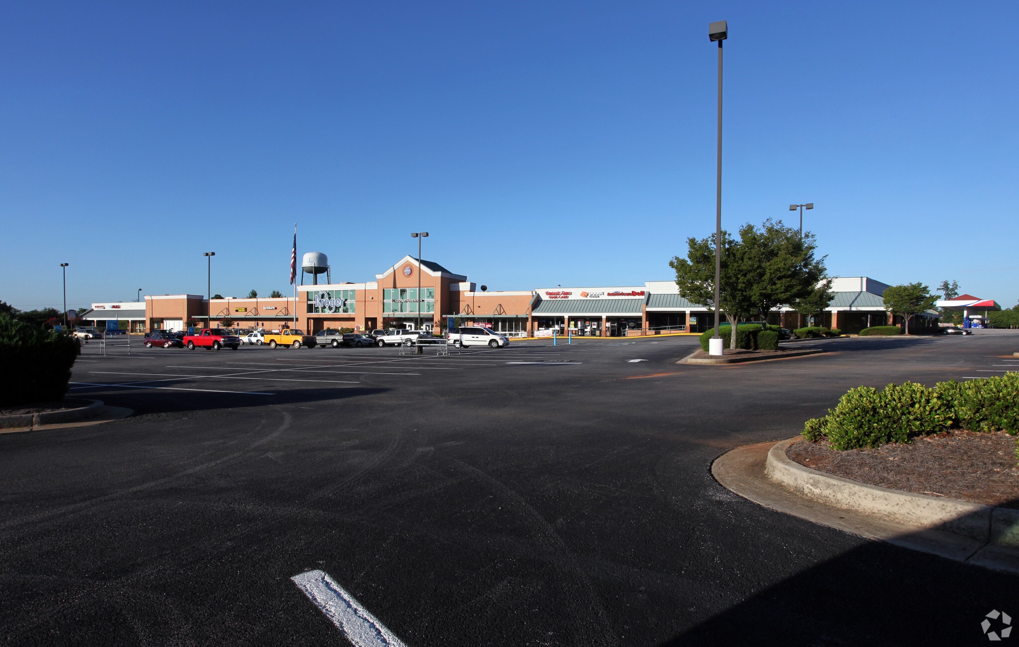 101-129 Fairview Rd, Ellenwood, GA for lease Primary Photo- Image 1 of 7