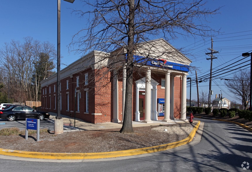 12201 Darnestown Rd, Gaithersburg, MD for sale - Primary Photo - Image 1 of 3