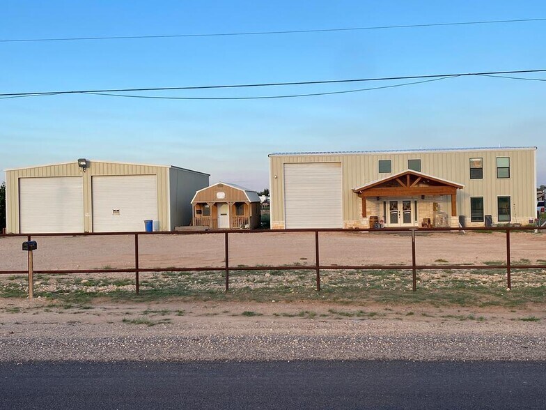 1675 SE 3001, Andrews, TX 79714