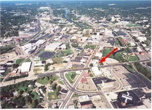 77 E Michigan Ave, Battle Creek, MI - AERIAL map view