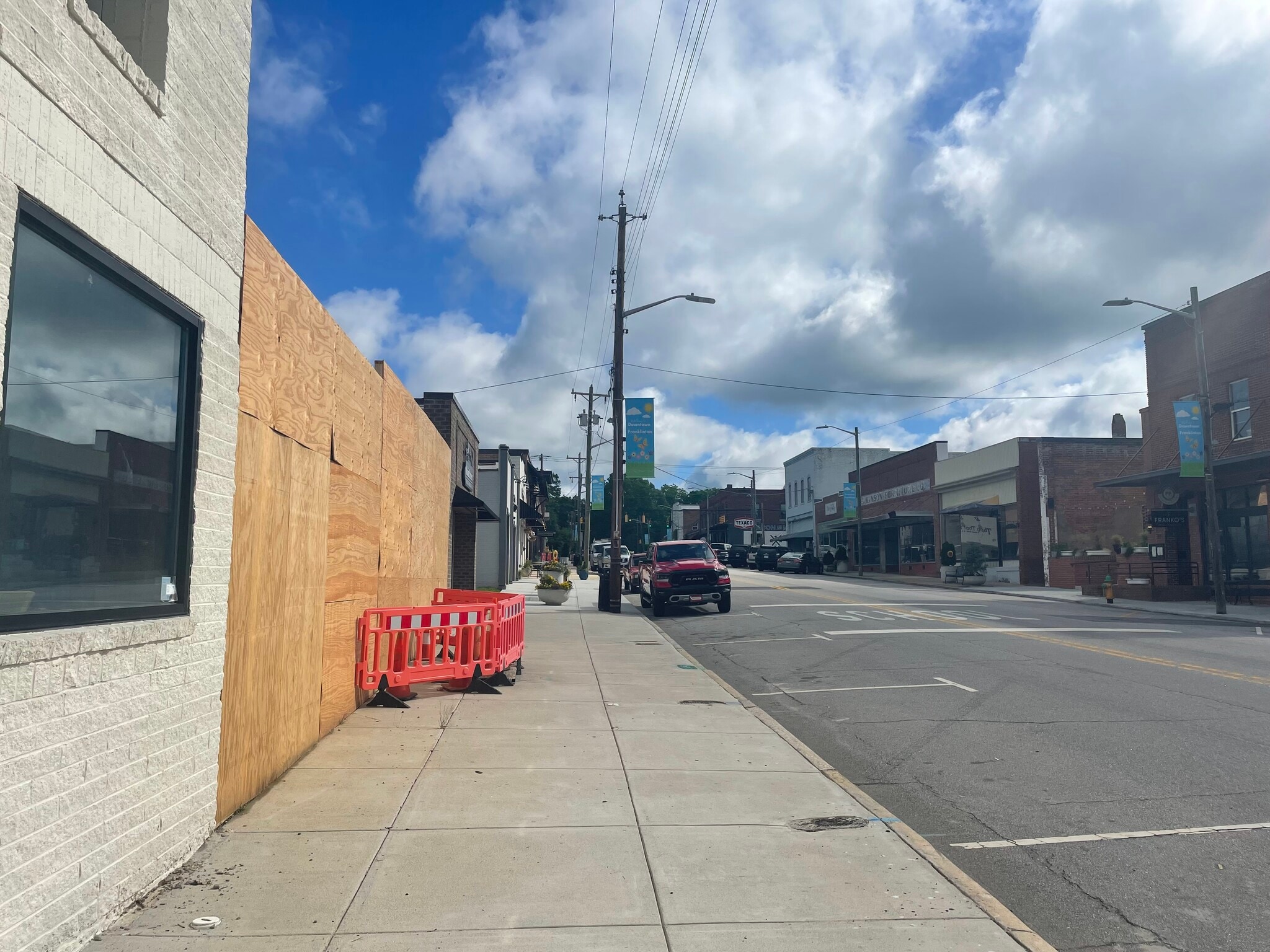 26-28 S Main St, Franklinton, NC for sale Building Photo- Image 1 of 1
