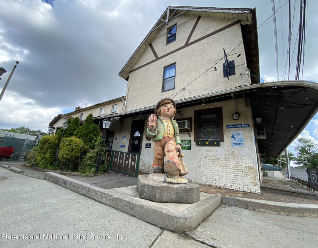 4254 Arthur Kill Rd, Staten Island, NY 10309 killmeyers