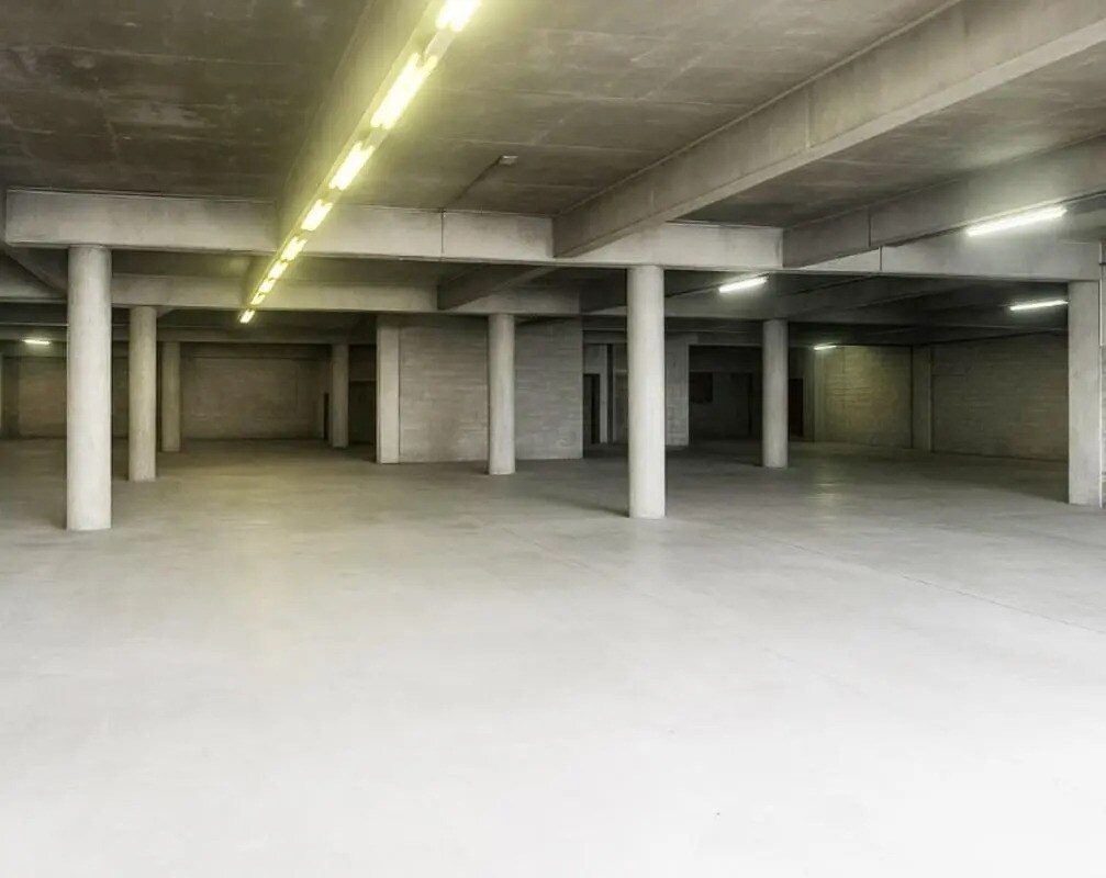 Flex in Choisy-le-Roi for lease Building Photo- Image 1 of 7