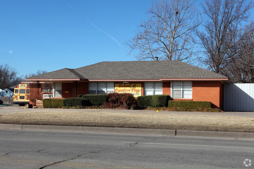 4601 N Macarthur Blvd, Oklahoma City, OK for lease - Building Photo - Image 3 of 34