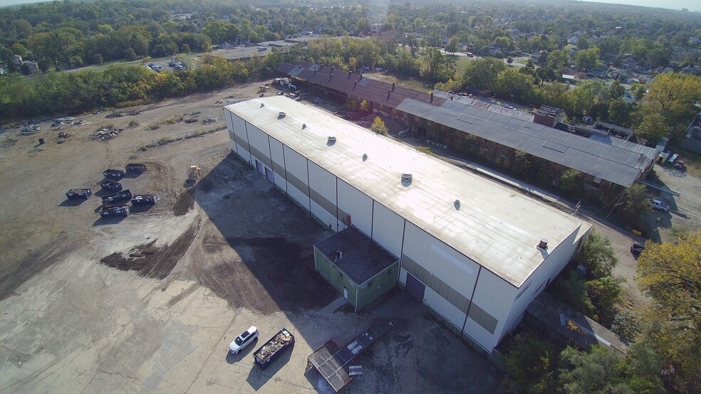 420 Woodruff Rd, Joliet, IL for lease - Building Photo - Image 3 of 81