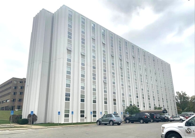 6311 Woodland Ave, Kansas City, MO for sale - Building Photo - Image 3 of 11