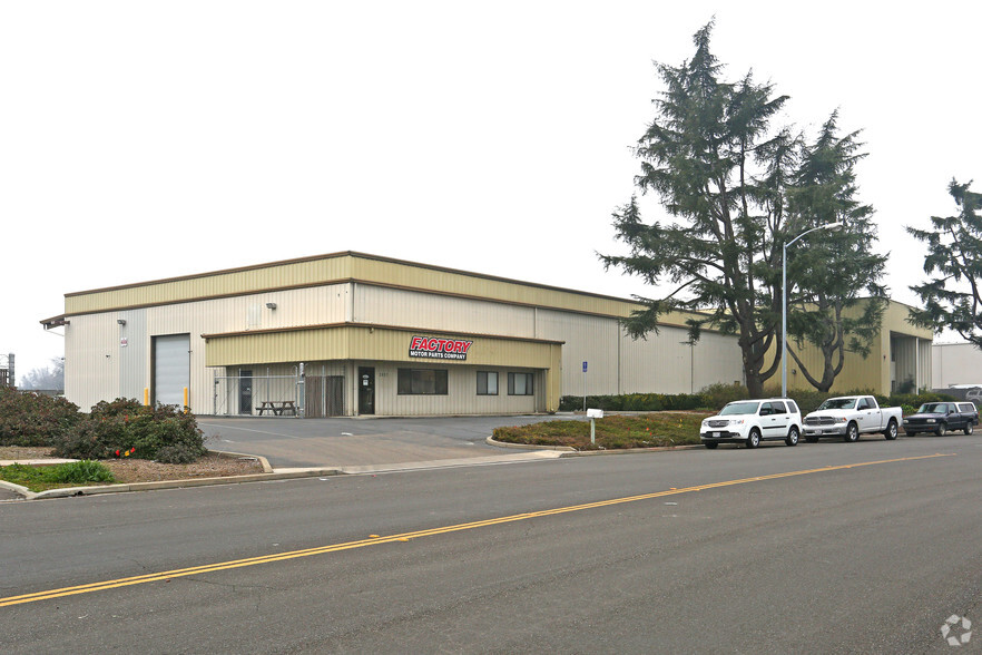 2607 N Wigwam Dr, Stockton, CA for lease - Building Photo - Image 2 of 15