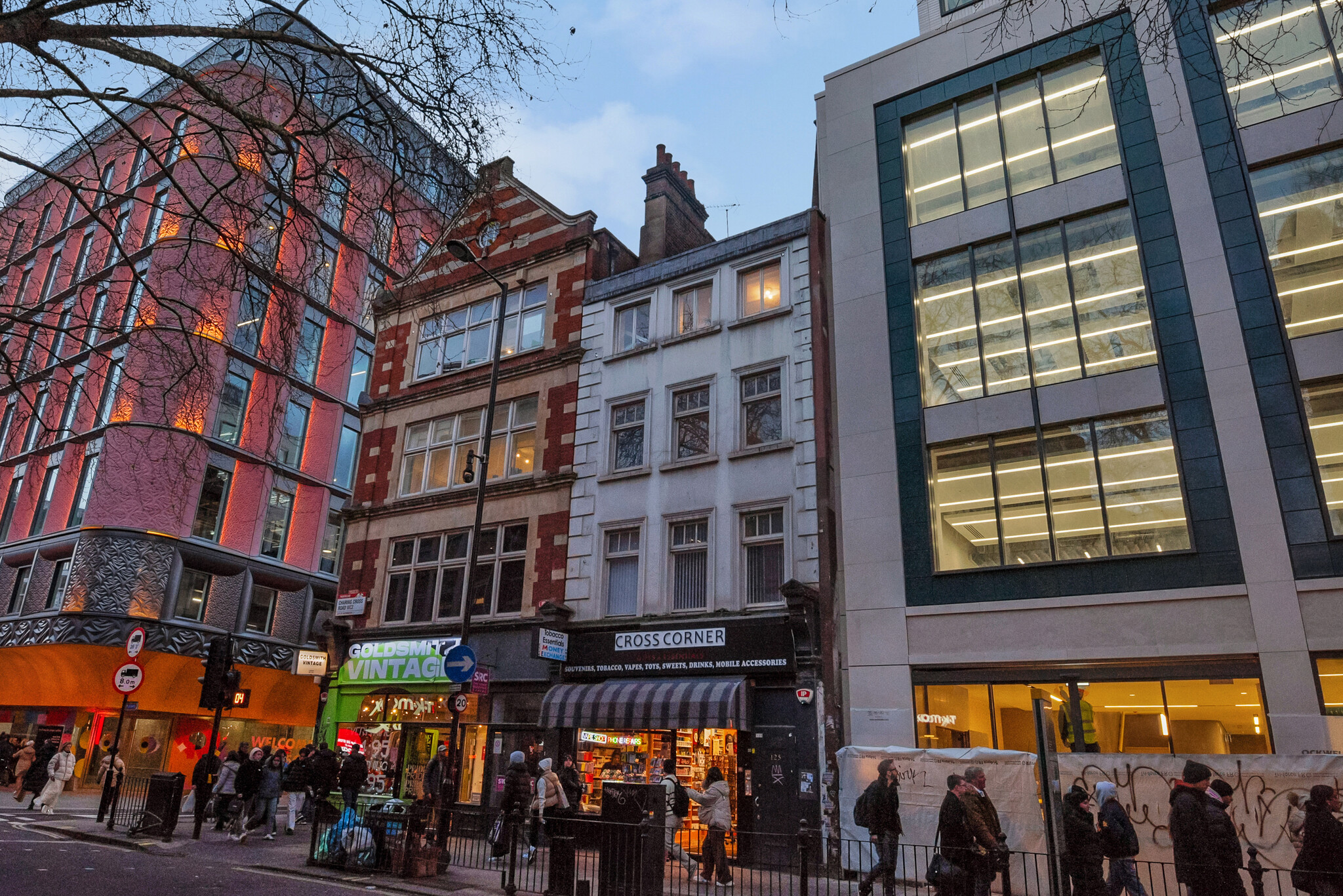 121-125 Charing Cross Rd, London for sale Primary Photo- Image 1 of 1