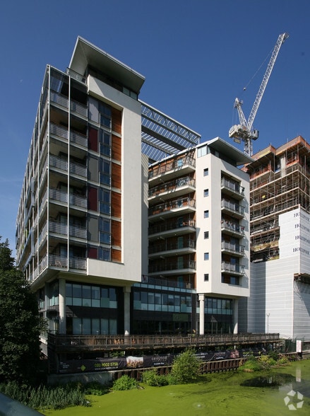 Palmers Rd, London for sale - Primary Photo - Image 1 of 1