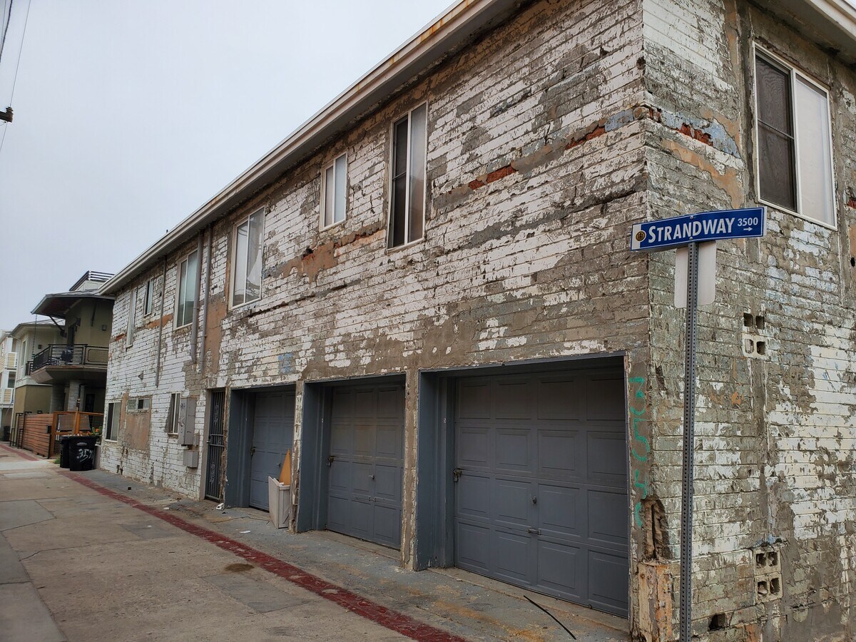3540 Mission Blvd, San Diego, CA 92109 Mission Beach Apartments