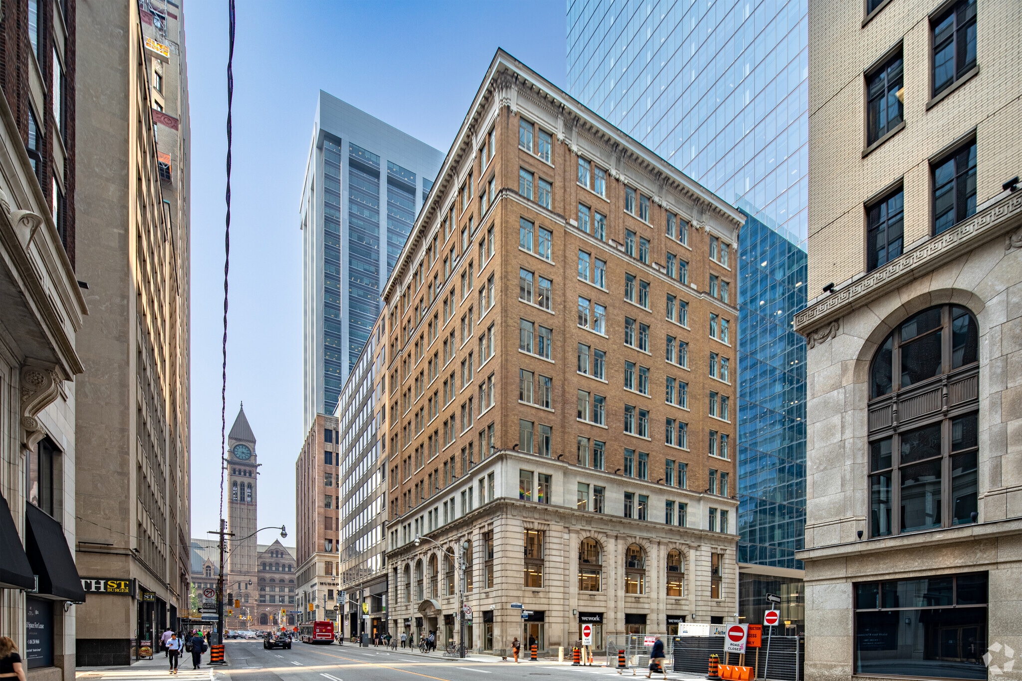 353-359 Bay St, Toronto, ON for lease Primary Photo- Image 1 of 10